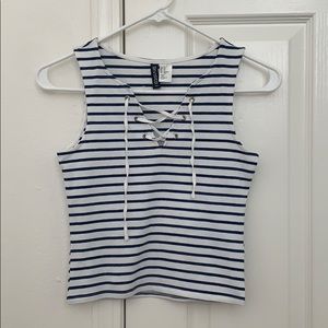 H&m divided crop top